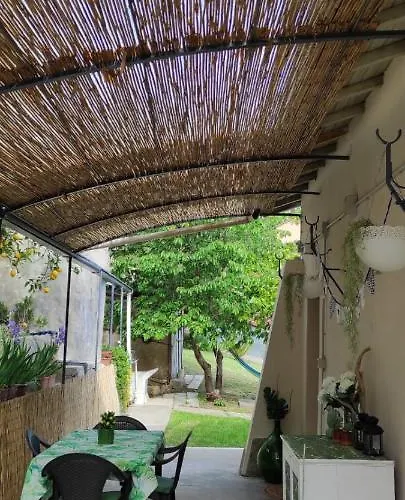 La Casetta In Collina Casa vacanze *